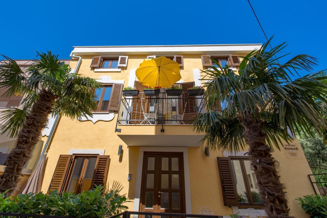 Apartmani Dogas Crikvenica Exterior photo